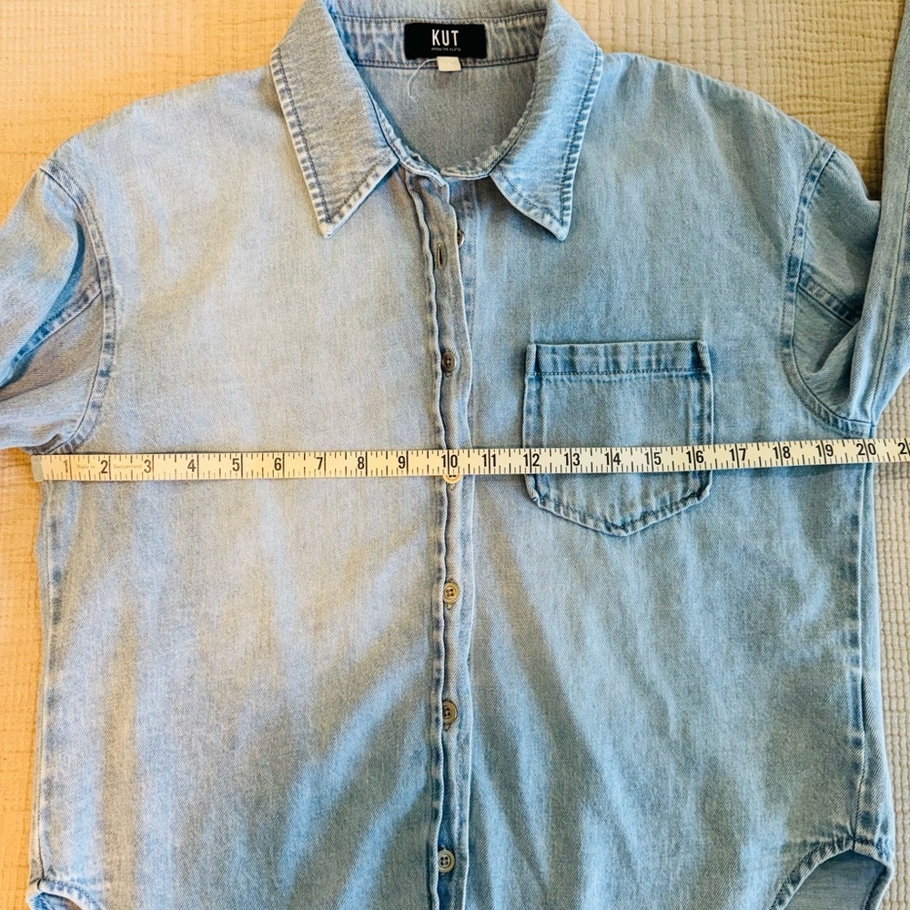 Kut from the Kloth Linen Blend Long Sleeve Button Up Top - Picture 9 of 10